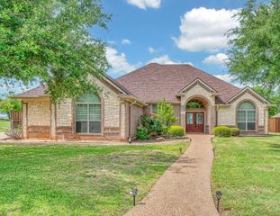 1405 Val Halla Park, Robinson, TX 76706