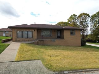 163 N 15th Street, Weirton, WV 26062