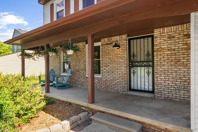 1079 Stamford Road, Ypsilanti, MI 48198
