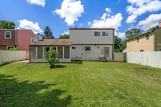 1079 Stamford Road, Ypsilanti, MI 48198