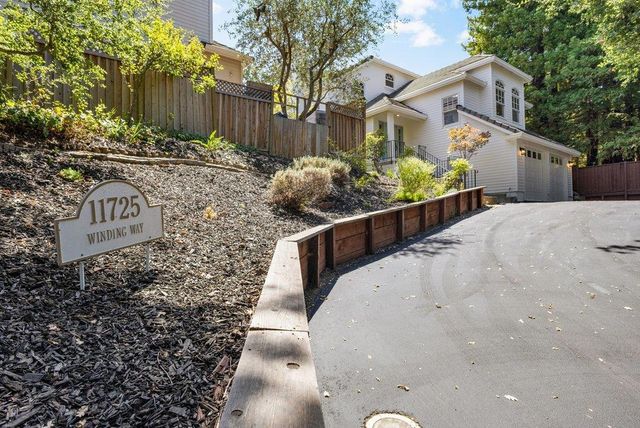 11725 Winding Way, Los Altos, CA 94024
