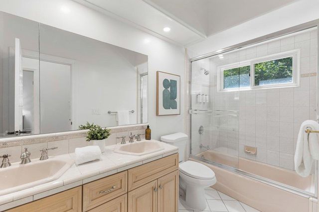 11725 Winding Way, Los Altos, CA 94024