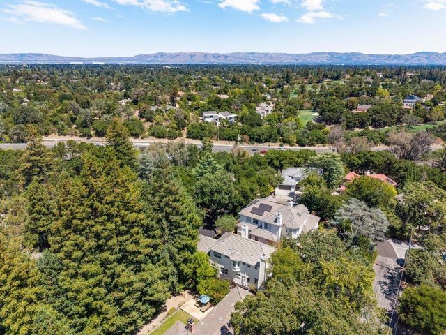 11725 Winding Way, Los Altos, CA 94024