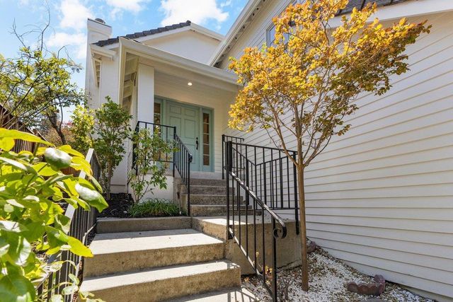 11725 Winding Way, Los Altos, CA 94024