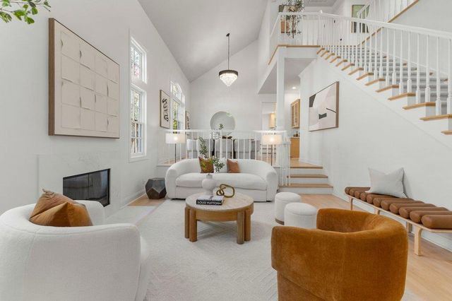 11725 Winding Way, Los Altos, CA 94024