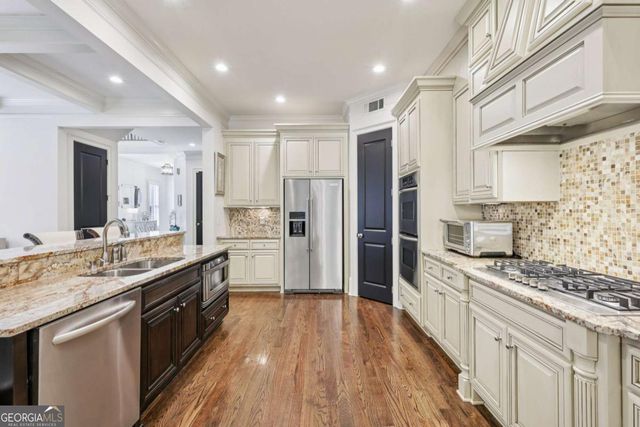 9030 Riverbend Manor, Alpharetta, GA 30022