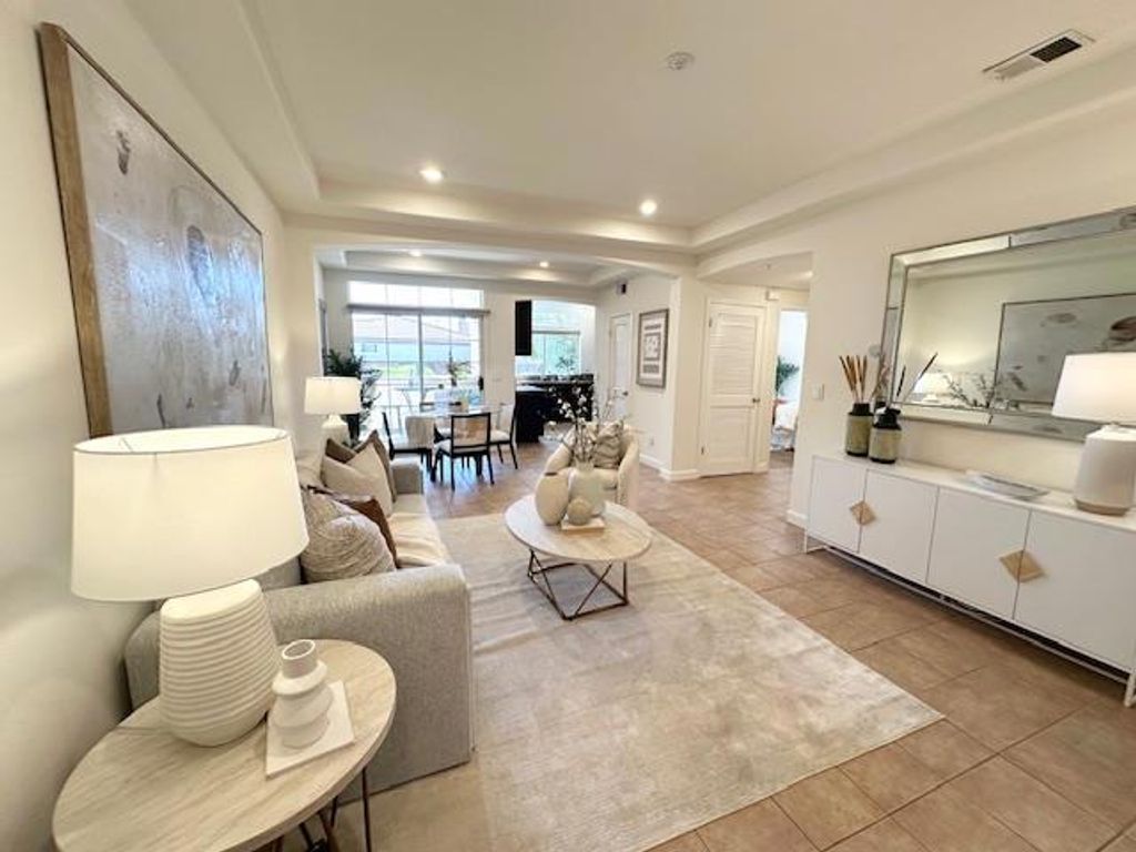 1114 S Winchester Boulevard, San Jose, CA 95128