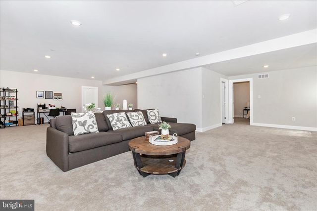 2913 HERB GARDEN DR, Frederick, MD 21704