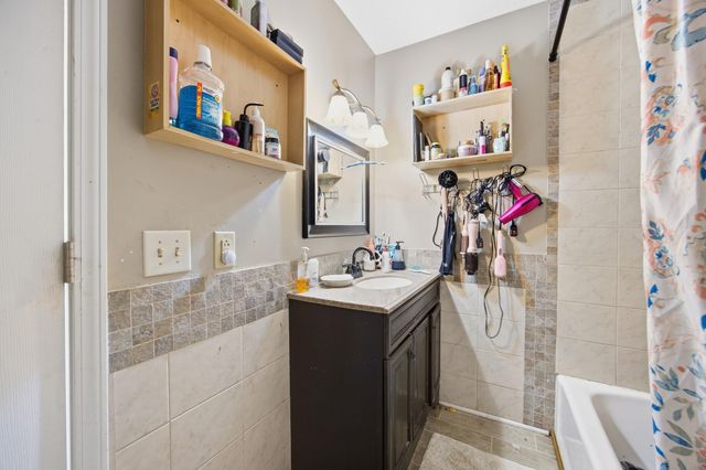 111 Ronameki Drive, Mt Sterling, KY 40353