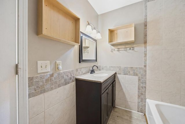 111 Ronameki Drive, Mt Sterling, KY 40353