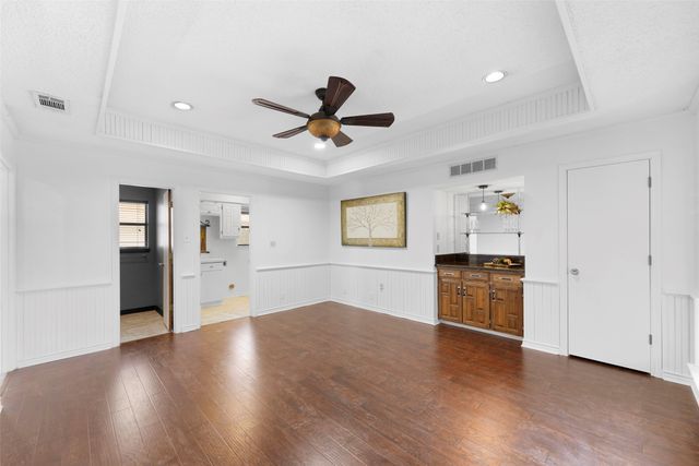 6018 Raleigh Drive, Garland, TX 75044