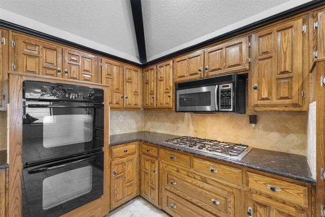 6018 Raleigh Drive, Garland, TX 75044