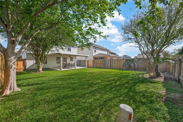 8614 Black Cliff Lane, Houston, TX 77075