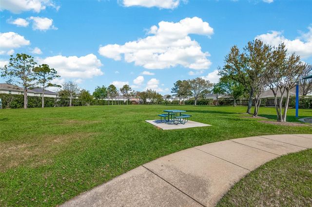 8614 Black Cliff Lane, Houston, TX 77075