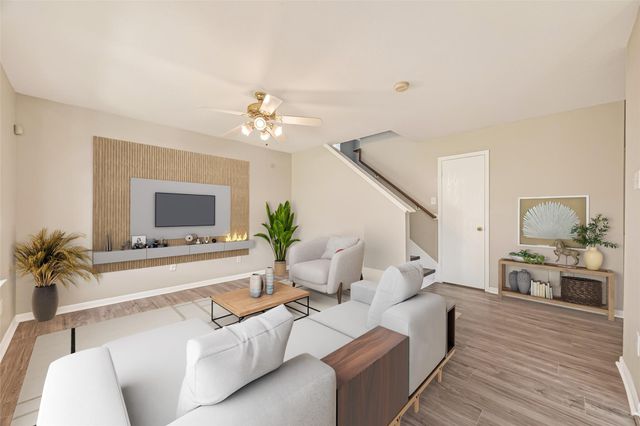 8614 Black Cliff Lane, Houston, TX 77075