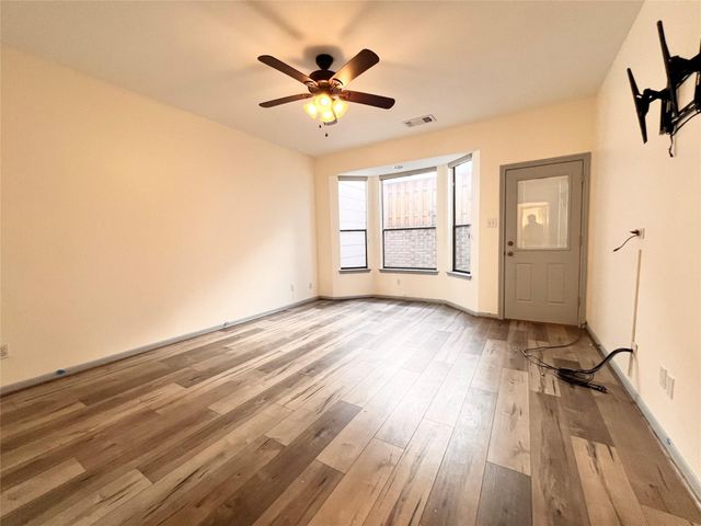 727 Bunker Hill Road 92, Houston, TX 77024