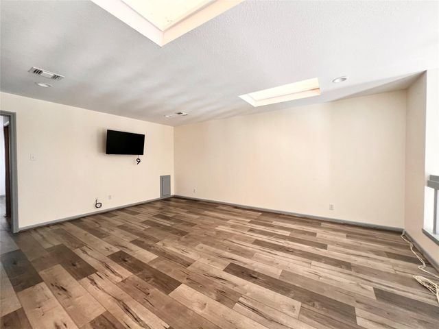 727 Bunker Hill Road 92, Houston, TX 77024