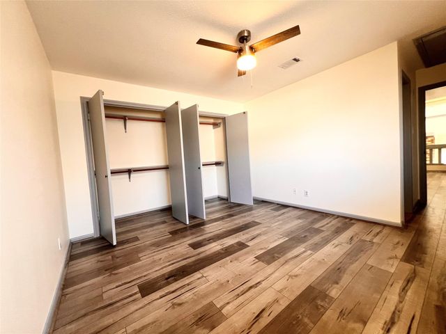 727 Bunker Hill Road 92, Houston, TX 77024