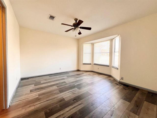 727 Bunker Hill Road 92, Houston, TX 77024