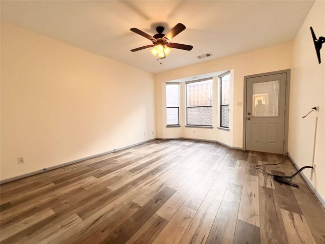 727 Bunker Hill Road 92, Houston, TX 77024