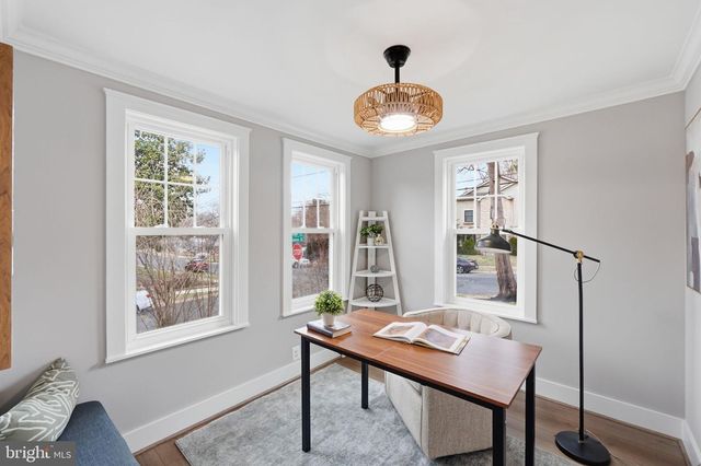 4218 BROOKFIELD DR, Kensington, MD 20895