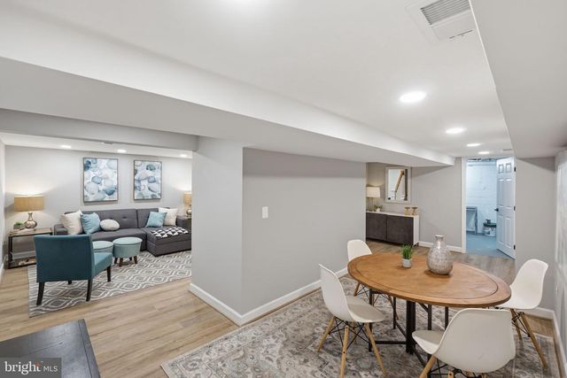 4218 BROOKFIELD DR, Kensington, MD 20895