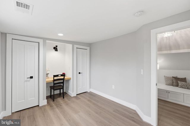 4218 BROOKFIELD DR, Kensington, MD 20895