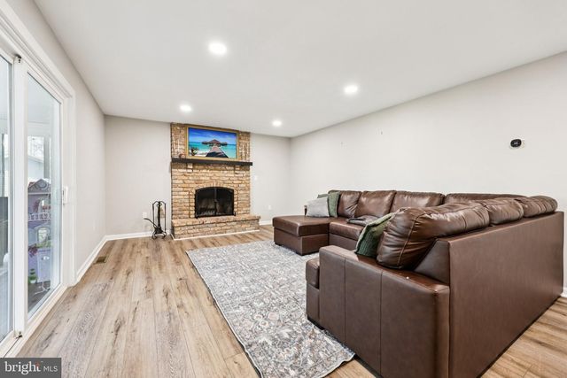 13344 MARIE DR, Manassas, VA 20112