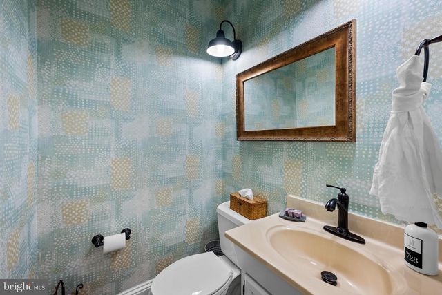 8412 STEVENSON RD, Baltimore, MD 21208