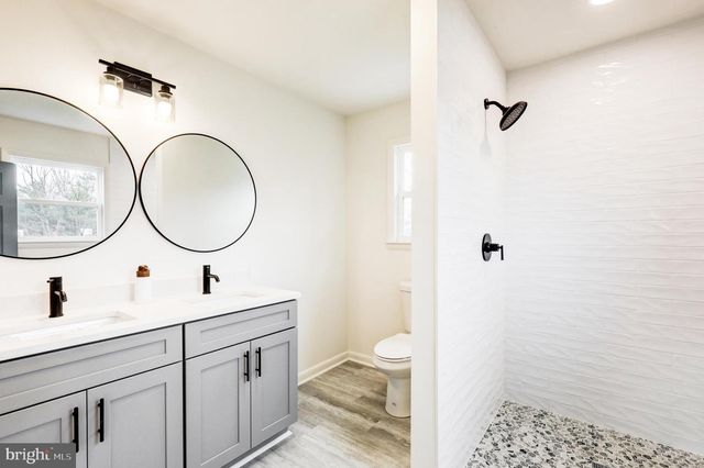 225 POTTS DR, Pottstown, PA 19464