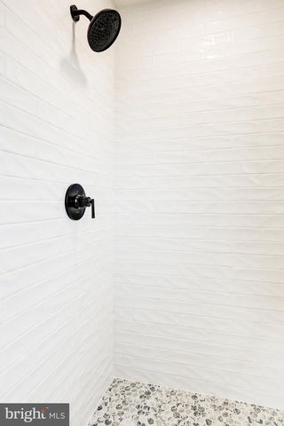 225 POTTS DR, Pottstown, PA 19464