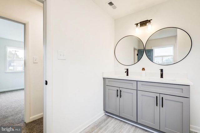 225 POTTS DR, Pottstown, PA 19464