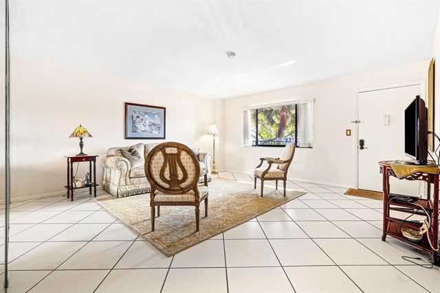7442 Ashmont Circle 203, Tamarac, FL 33321