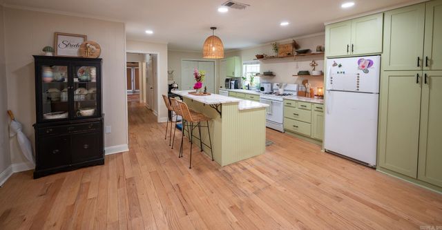 1704 Magnolia Avenue, Little Rock, AR 72202