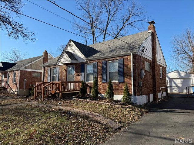 415 N Dade Avenue, Ferguson, MO 63135