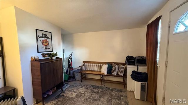 415 N Dade Avenue, Ferguson, MO 63135