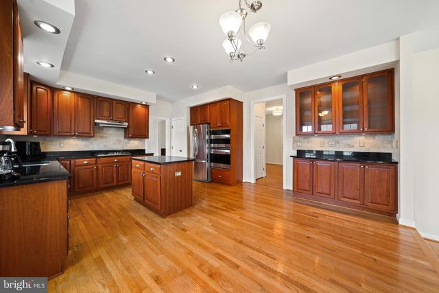 9 STAGE COACH CT, Germantown, MD 20876