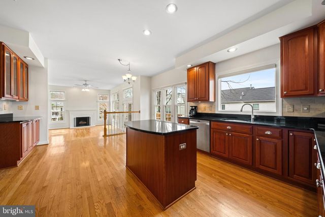 9 STAGE COACH CT, Germantown, MD 20876