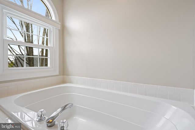 9 STAGE COACH CT, Germantown, MD 20876