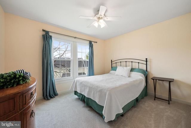 9 STAGE COACH CT, Germantown, MD 20876