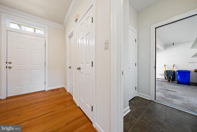 9 STAGE COACH CT, Germantown, MD 20876