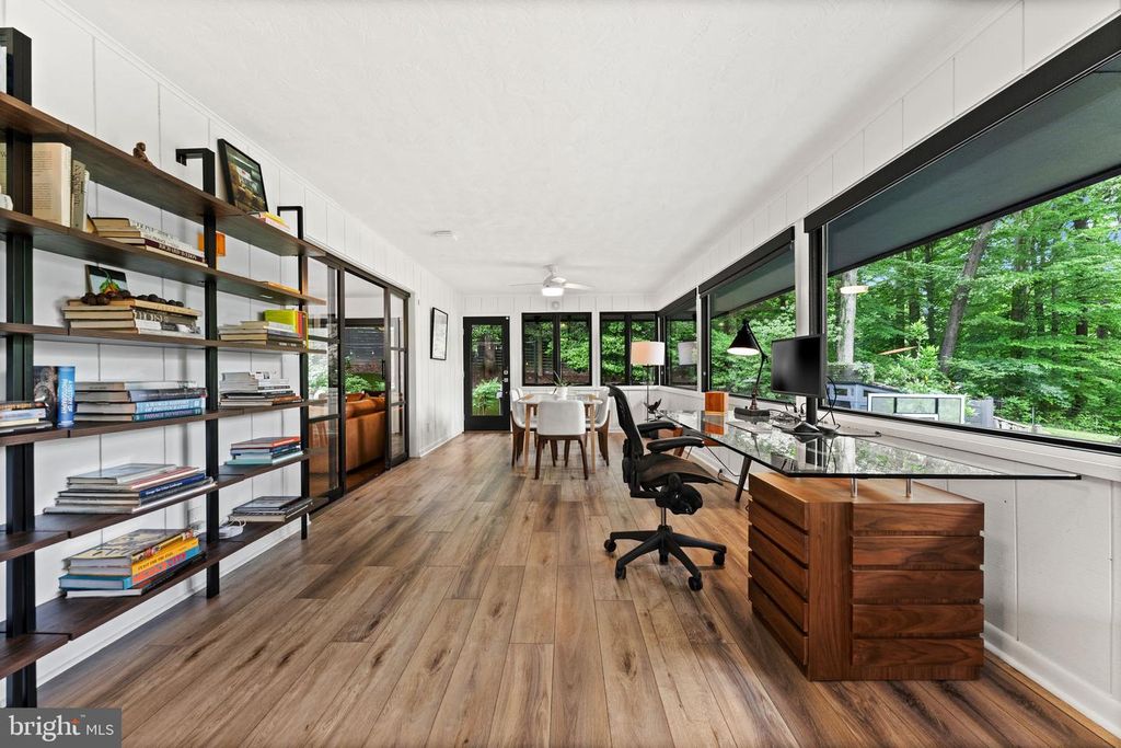 Image 39 of property listing at 6513 BRADLEY BLVD, Bethesda, MD 20817