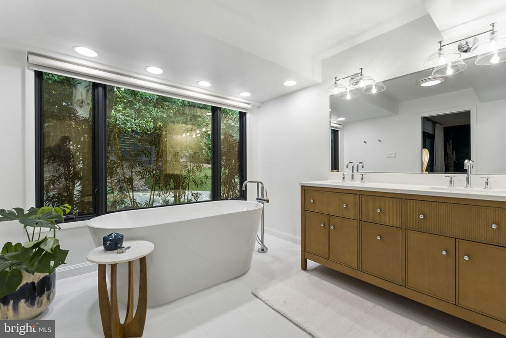 Image 44 of property listing at 6513 BRADLEY BLVD, Bethesda, MD 20817