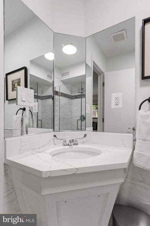 Image 52 of property listing at 6513 BRADLEY BLVD, Bethesda, MD 20817