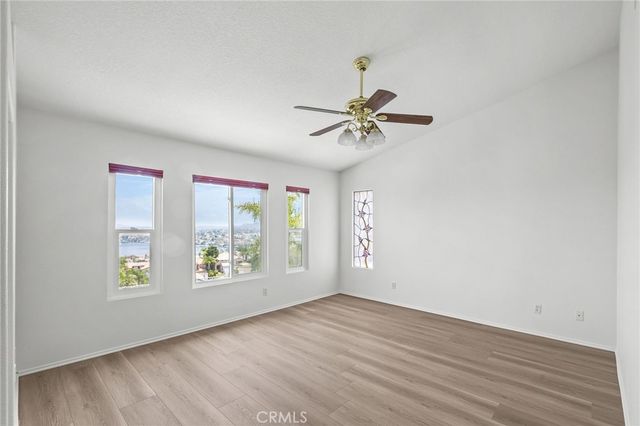 13 Del Pizzoli, Lake Elsinore, CA 92532