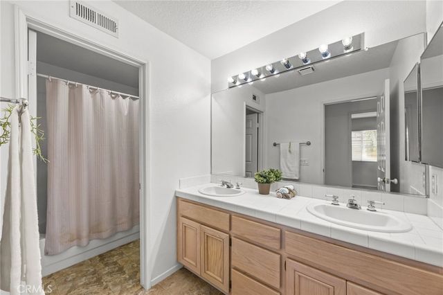13 Del Pizzoli, Lake Elsinore, CA 92532