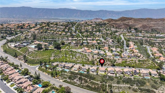 13 Del Pizzoli, Lake Elsinore, CA 92532