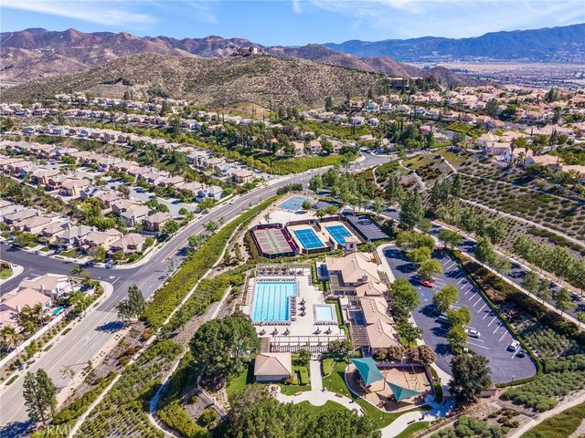 13 Del Pizzoli, Lake Elsinore, CA 92532