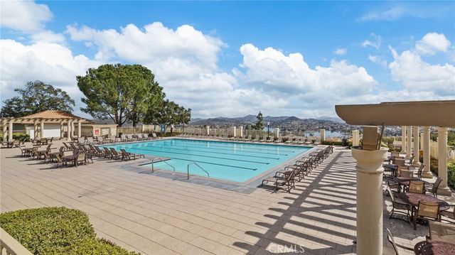 13 Del Pizzoli, Lake Elsinore, CA 92532