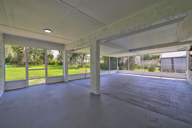 13007 SYDNEY ROAD, Dover, FL 33527